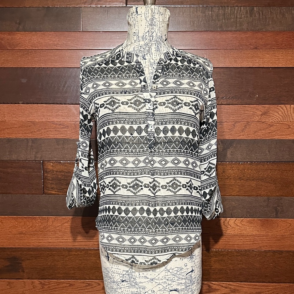 About A Girl Black and White Sheer Geometric Blouse